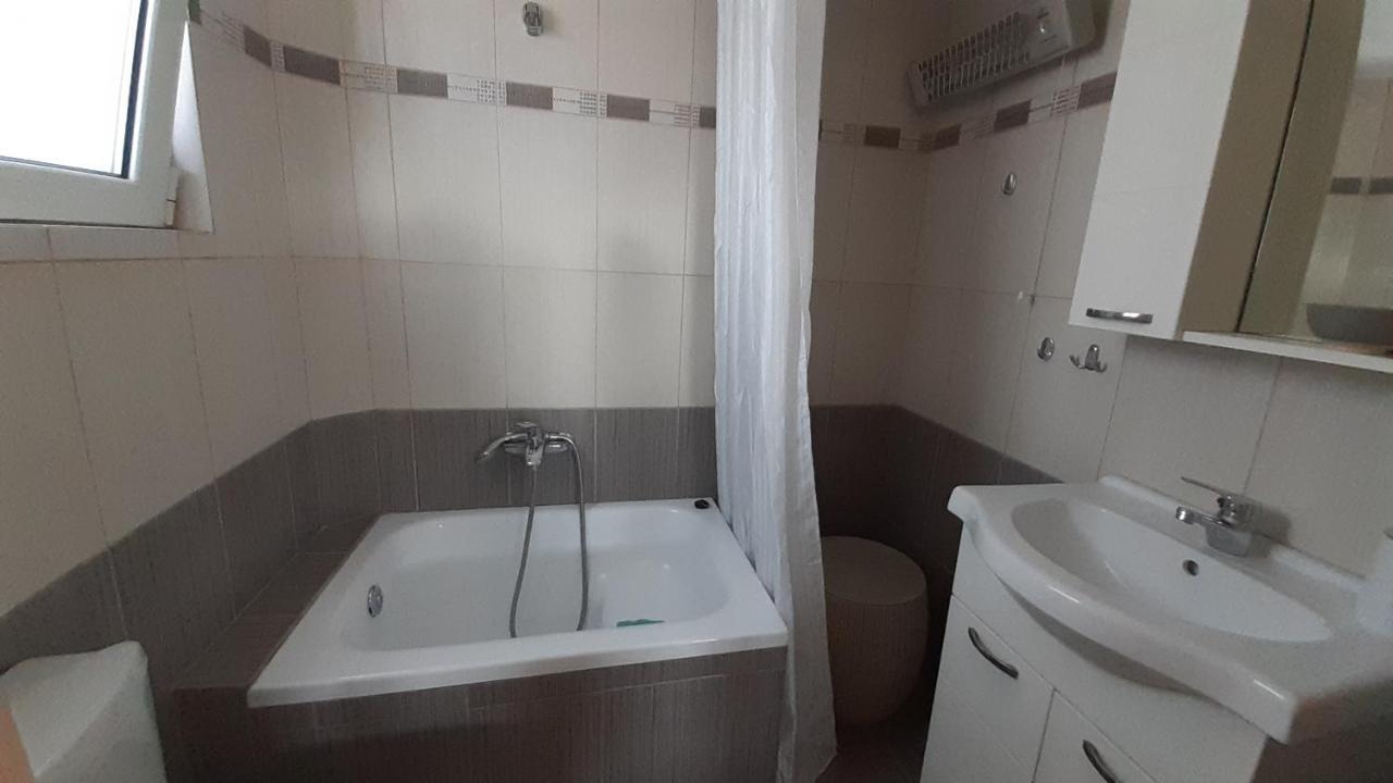 Ferienwohnung Studio Anlia Néa Mákri Exterior foto